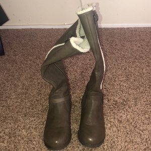 By Guess Tan/Brown Boots Size 11